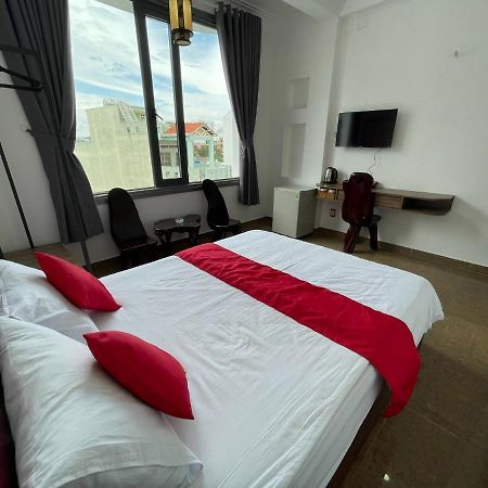 Senho Hotel Хошимин Экстерьер фото