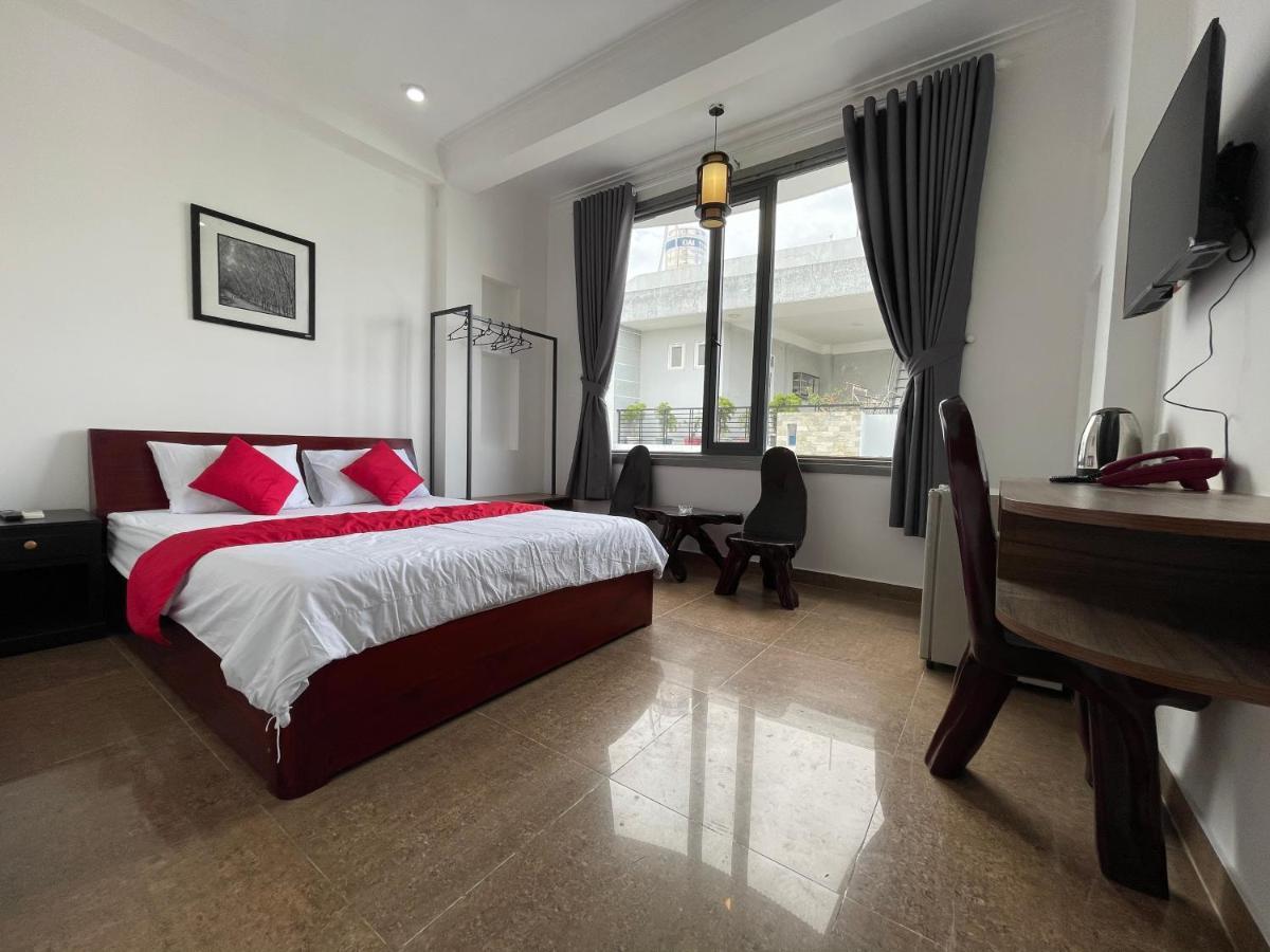 Senho Hotel Хошимин Экстерьер фото